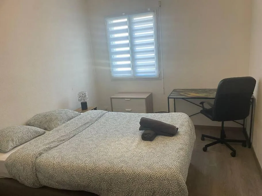 Апартаменты Jolie Maison Sur Les Hauts De Clermont-Ferrand - Beaupeyras Франция